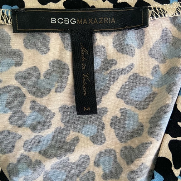 BCBGMAXAZRIA Faux Wrap Dress, Leopard Print, Medium - Picture 5 of 6